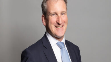 Damian Hinds