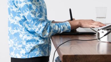 Transform Your Workspace The Ultimate Guide to Choosing the Perfect Standing Desk