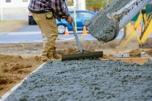 The Comprehensive Guide to Choosing the Right Concrete Tools