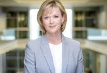 julie etchingham
